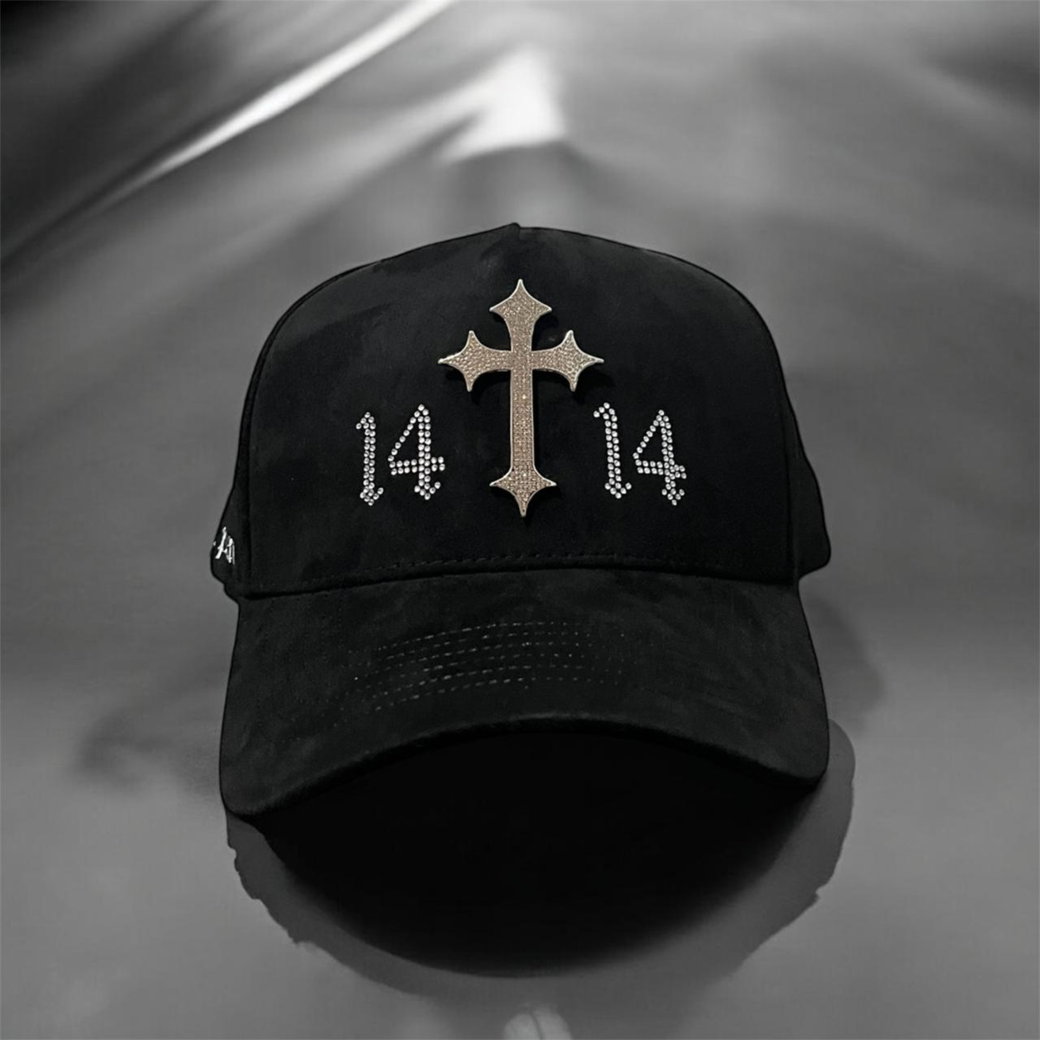 14-14 Chrome White - Dakaps